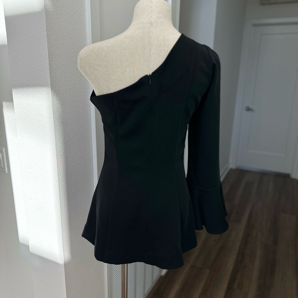 TAIME Asymmetrical Top - Picture 3 of 10